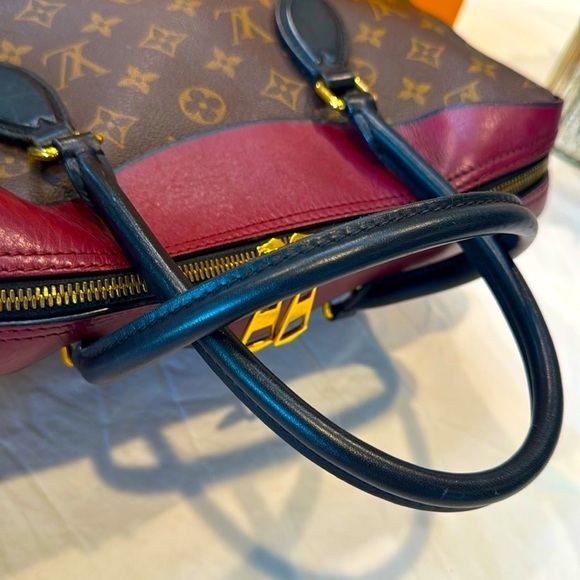 Authentic Louis Vuitton Tuileries Bag - Picture 11 of 16